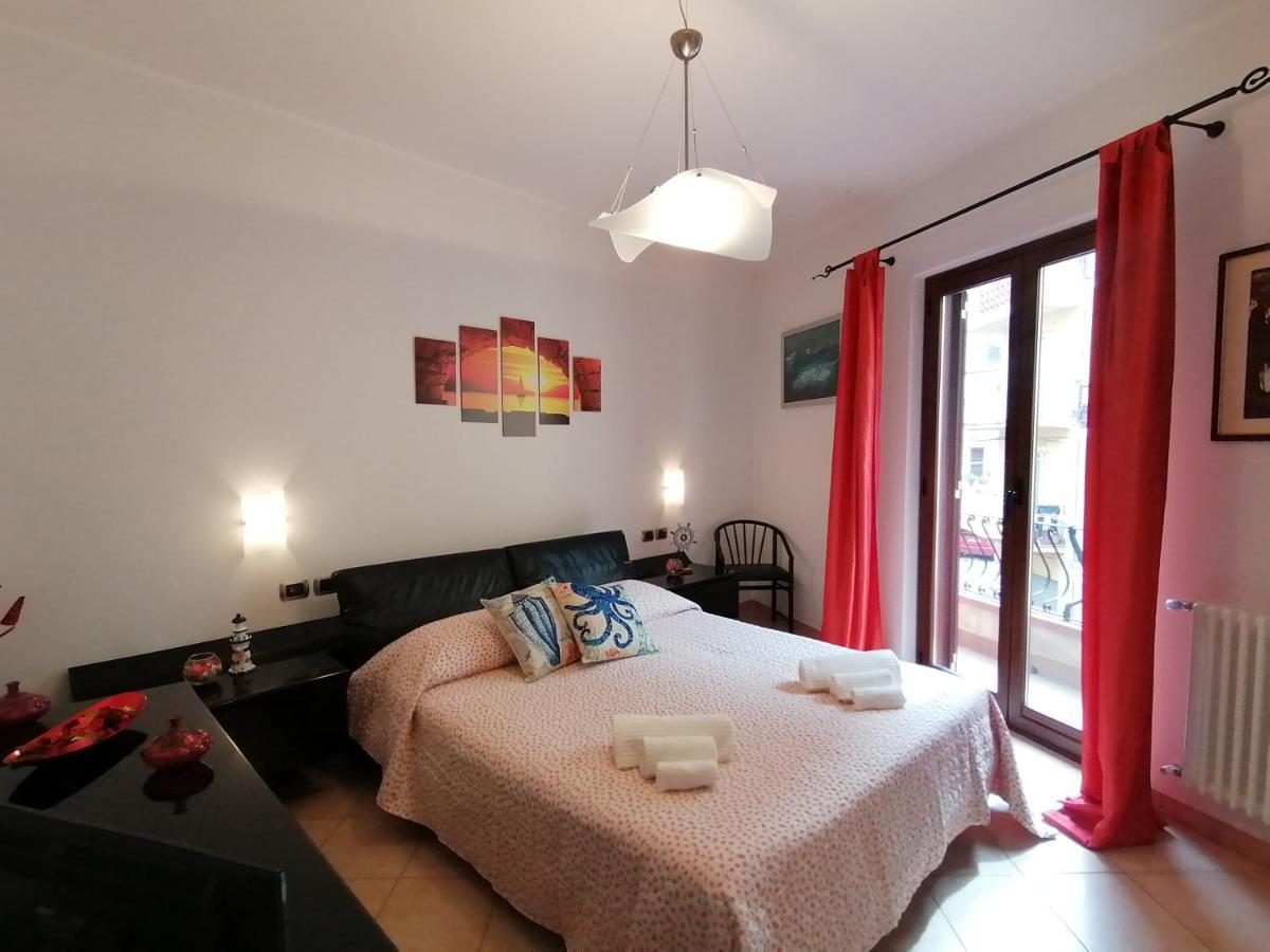 Casa Il Faro Apartment Taormina Ngoại thất bức ảnh